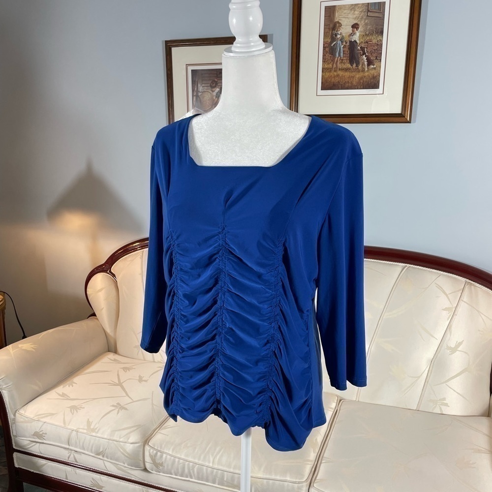 Escalade Blue Ruched Top - Picture 12 of 15